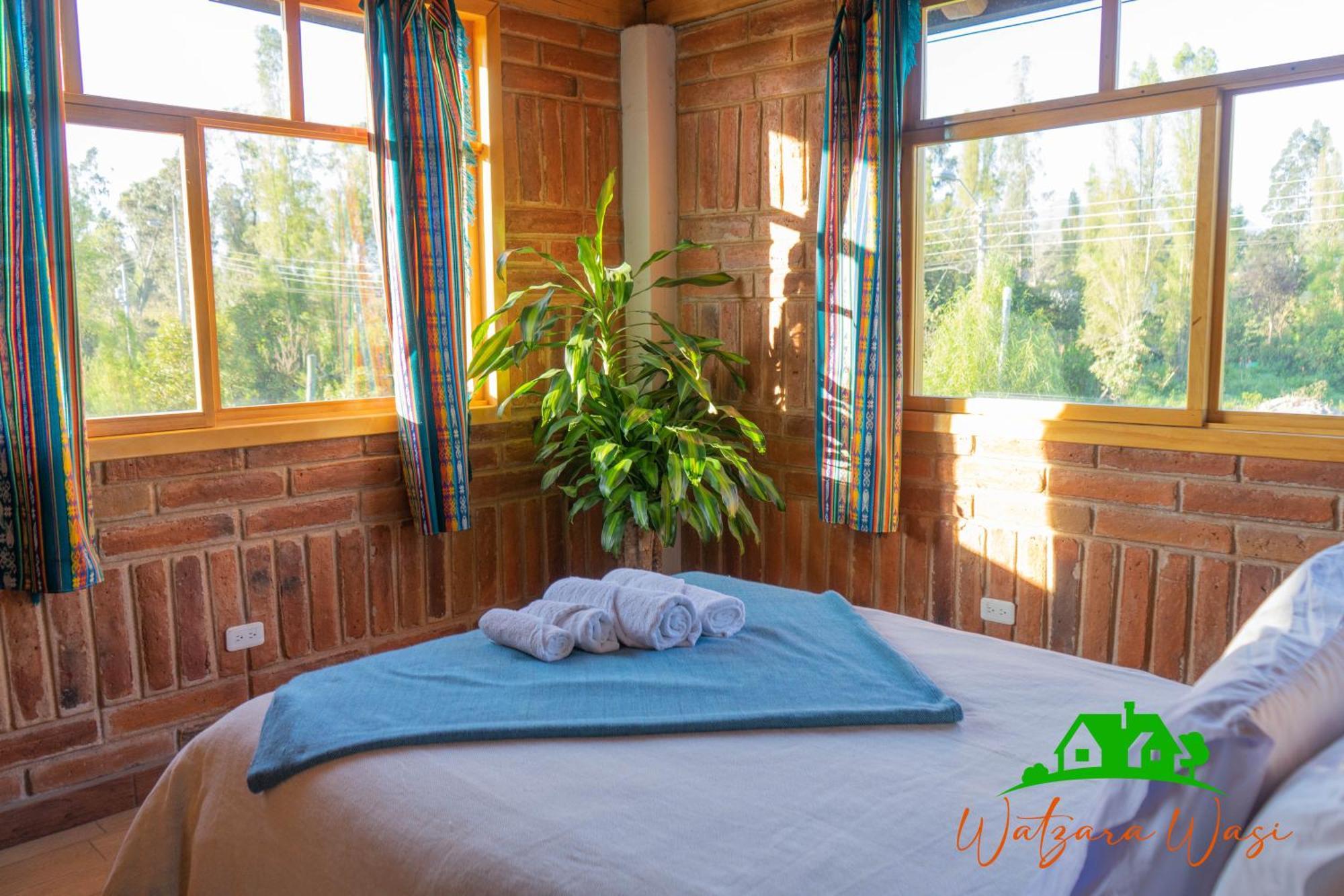 Watzara Wasi Cottage Familiar Camprestre Y Lofts En Cotacachi Kültér fotó