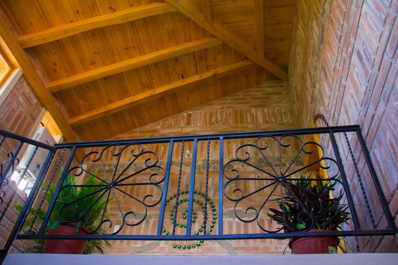 Watzara Wasi Cottage Familiar Camprestre Y Lofts En Cotacachi Kültér fotó